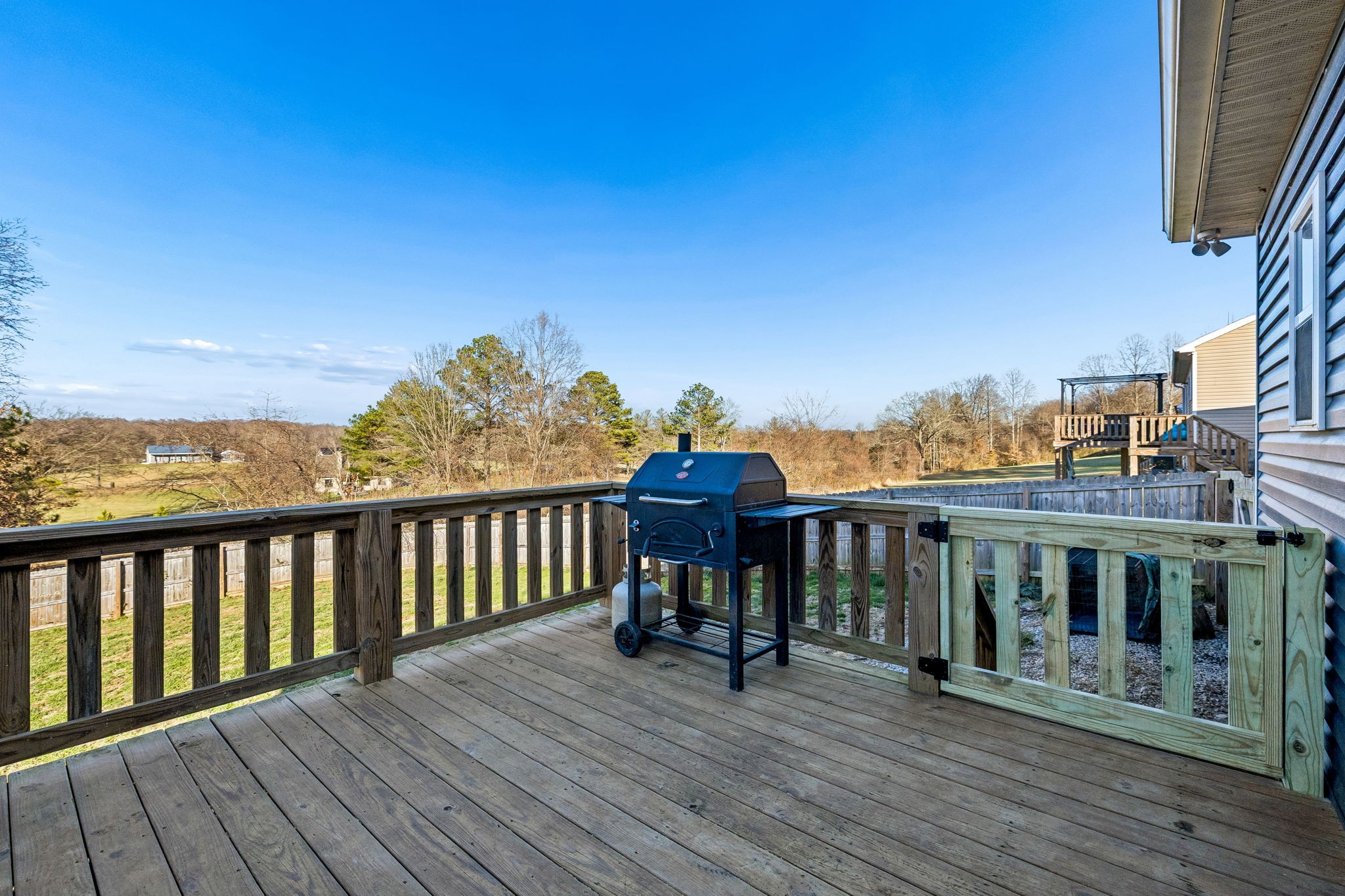 142 Pine Avenue Morrison TN 37357