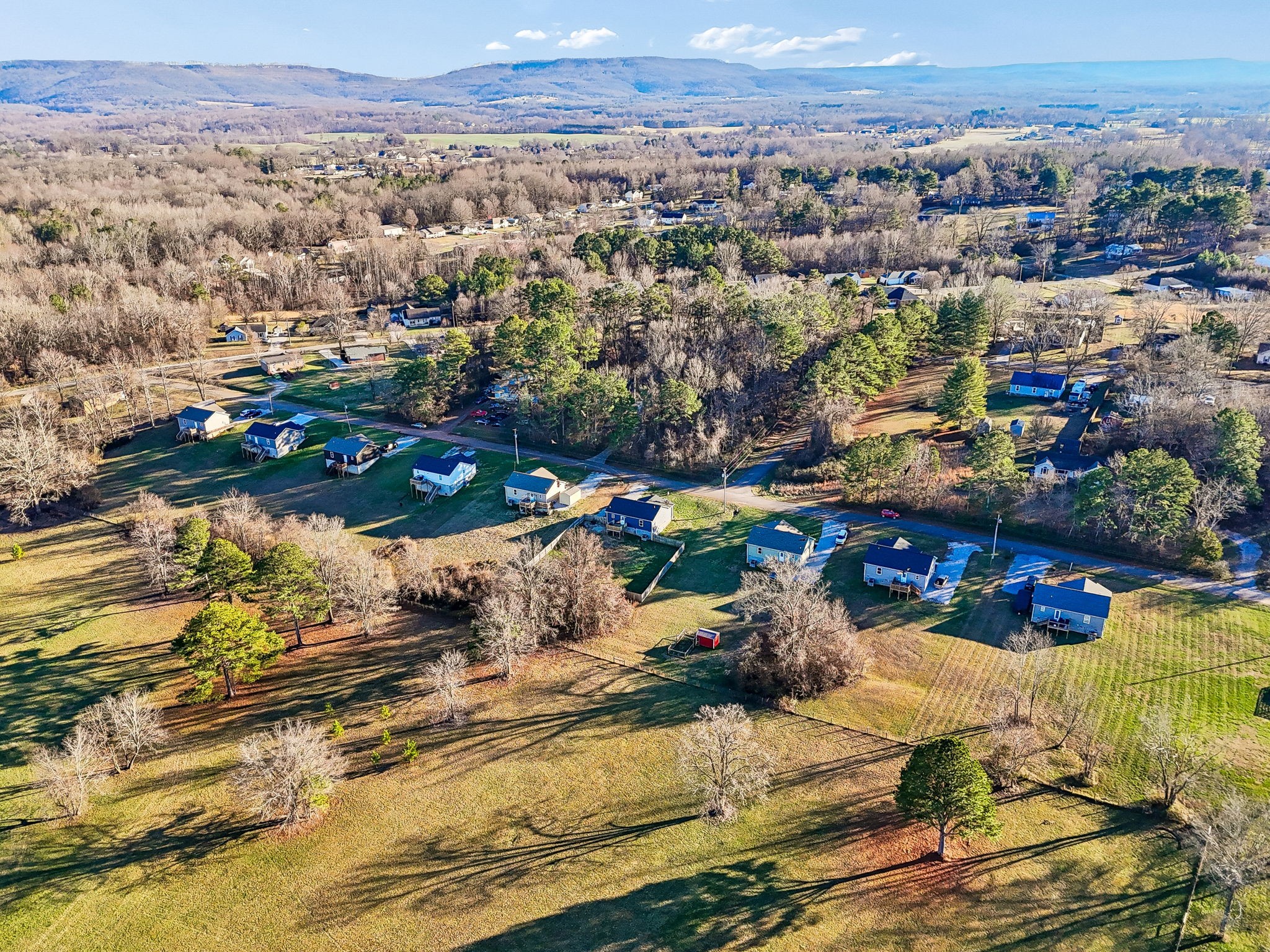 142 Pine Avenue Morrison TN 37357