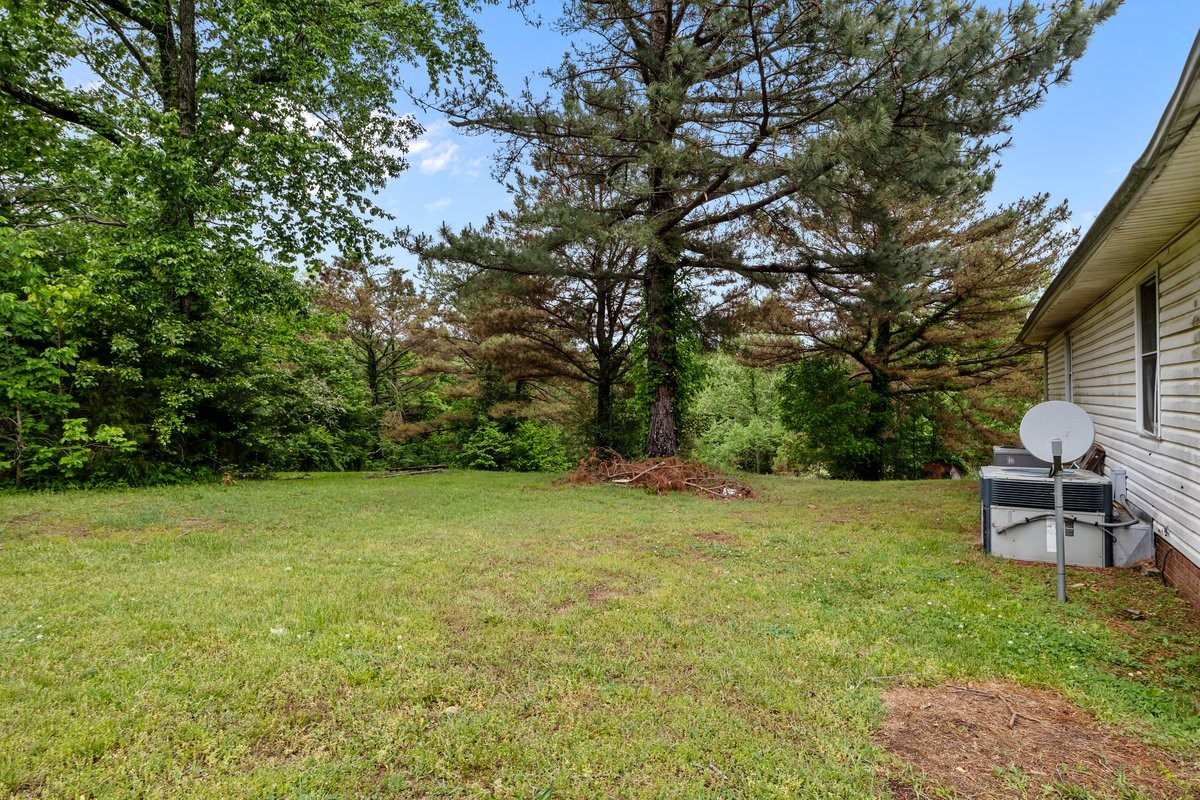 4131 Highway 48, N Charlotte TN 37036