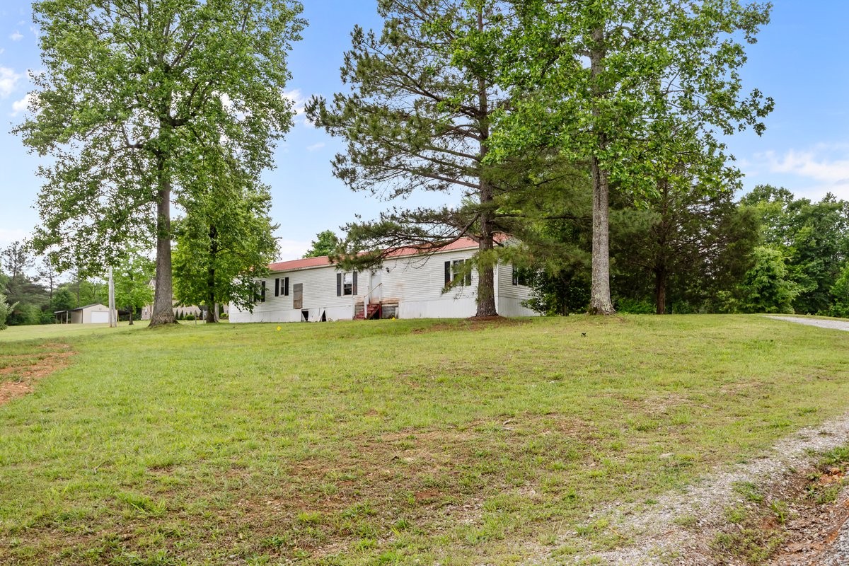4131 Highway 48, N Charlotte TN 37036