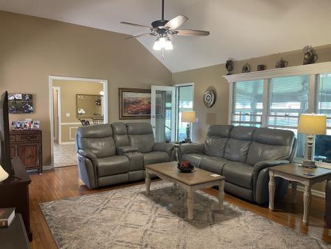 157 Summerset Place Estill Springs TN 37330