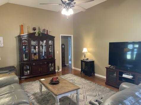 157 Summerset Place Estill Springs TN 37330