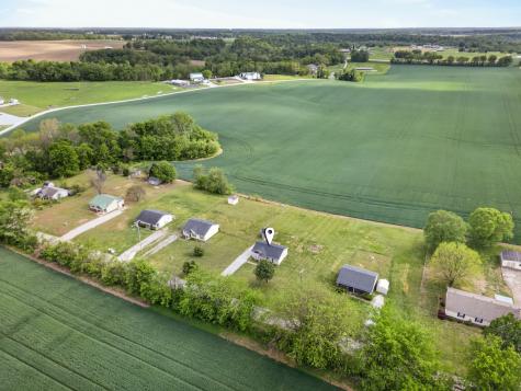 325 Bumpus Mill Road Oak Grove KY 42262
