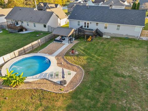 7153 Coleman Circle Baxter TN 38544