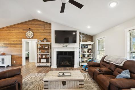 7153 Coleman Circle Baxter TN 38544