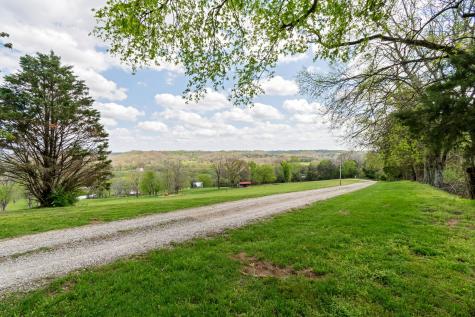 5123 Steam Mill Hollow Road Williamsport TN 38487