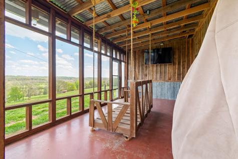 5123 Steam Mill Hollow Road Williamsport TN 38487