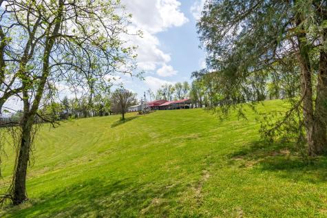 5123 Steam Mill Hollow Road Williamsport TN 38487