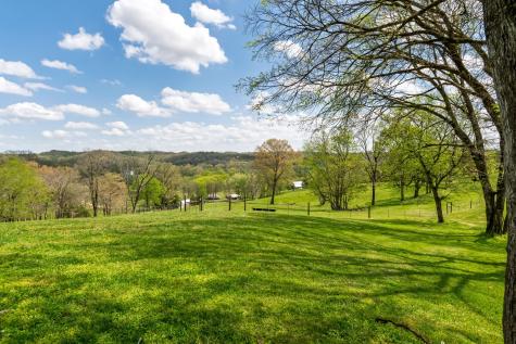 5123 Steam Mill Hollow Road Williamsport TN 38487