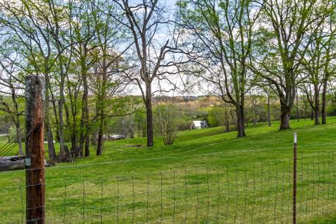 5123 Steam Mill Hollow Road Williamsport TN 38487