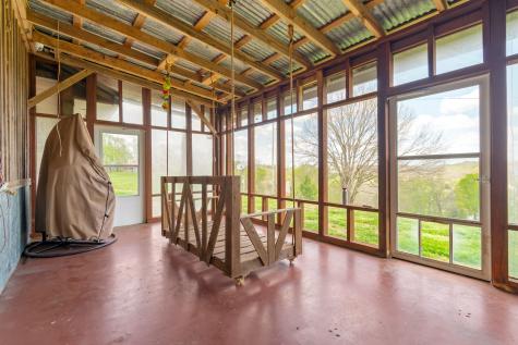 5123 Steam Mill Hollow Road Williamsport TN 38487