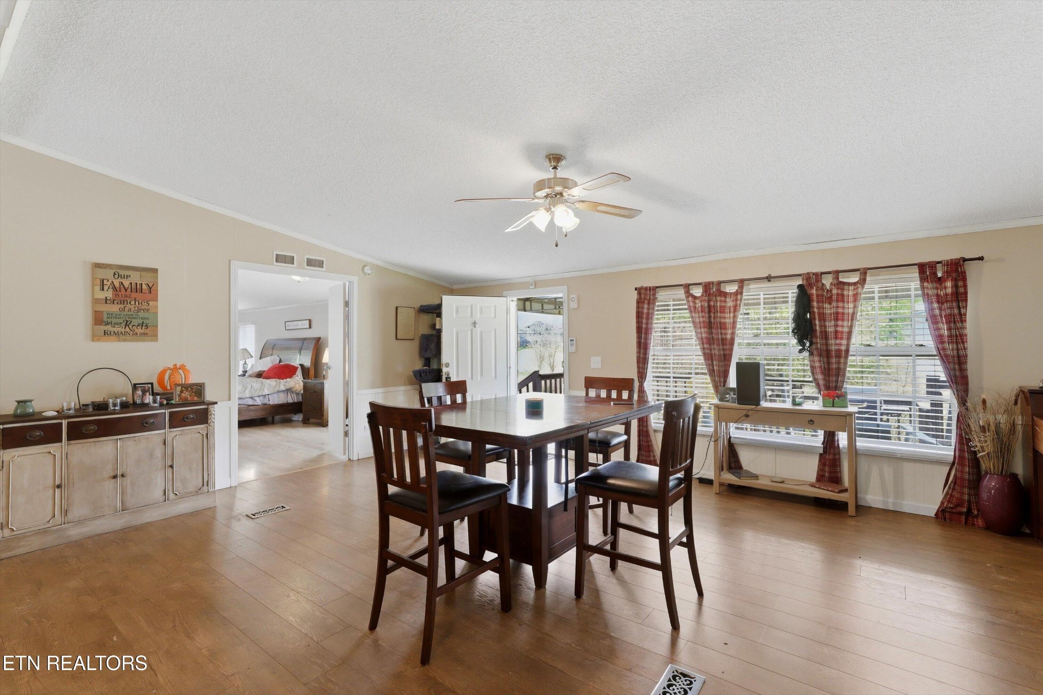 122 2nd Street Corryton TN 37721