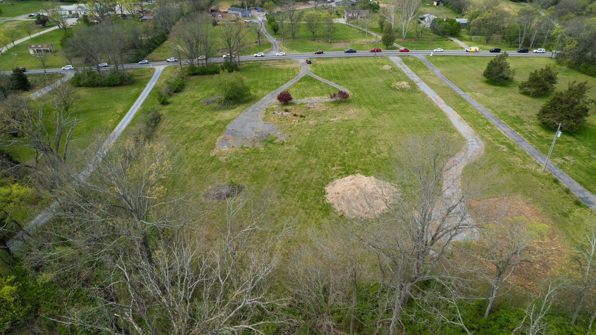 712 New Shackle Island Road Hendersonville TN 37075