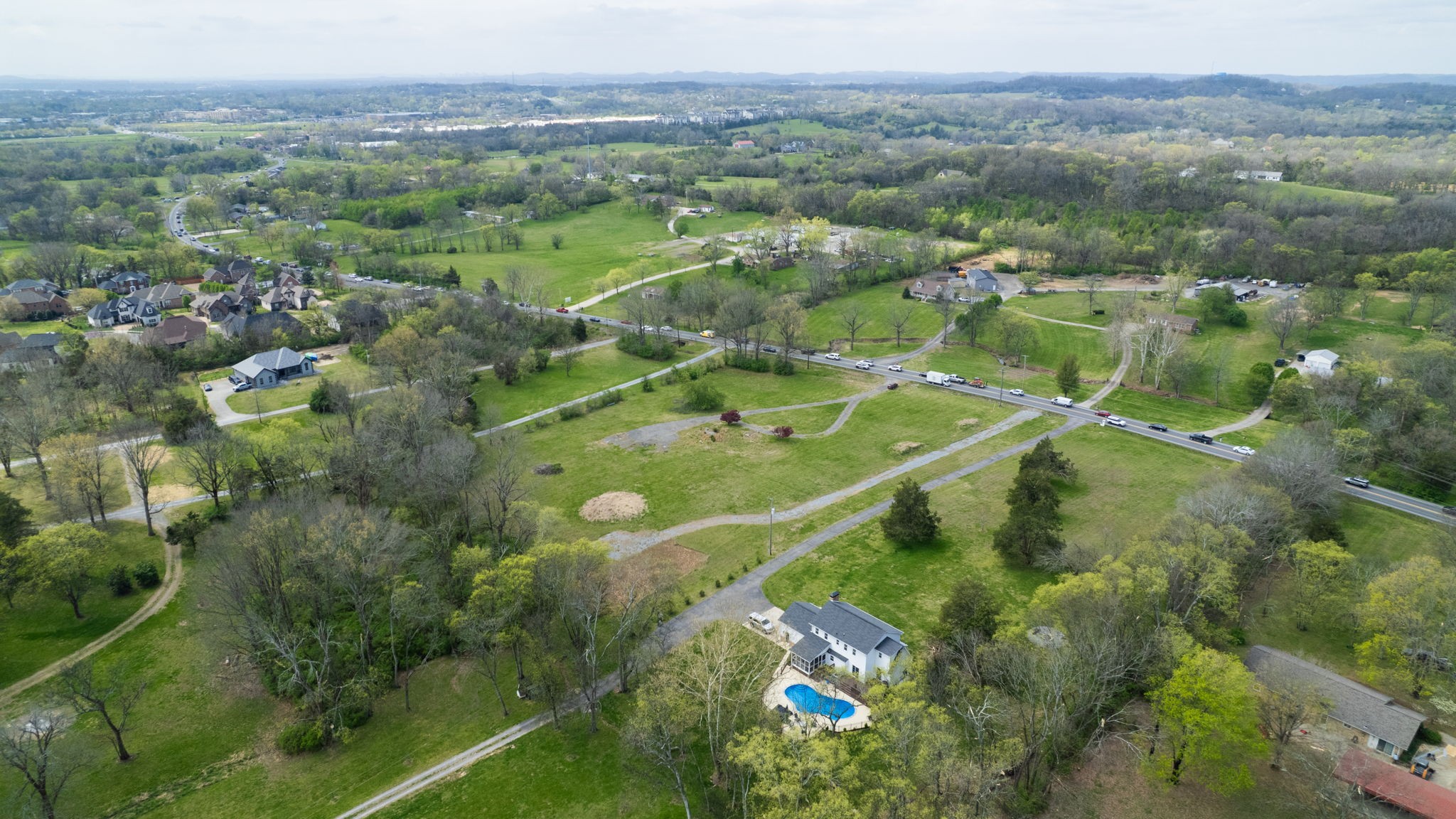 712 New Shackle Island Road Hendersonville TN 37075
