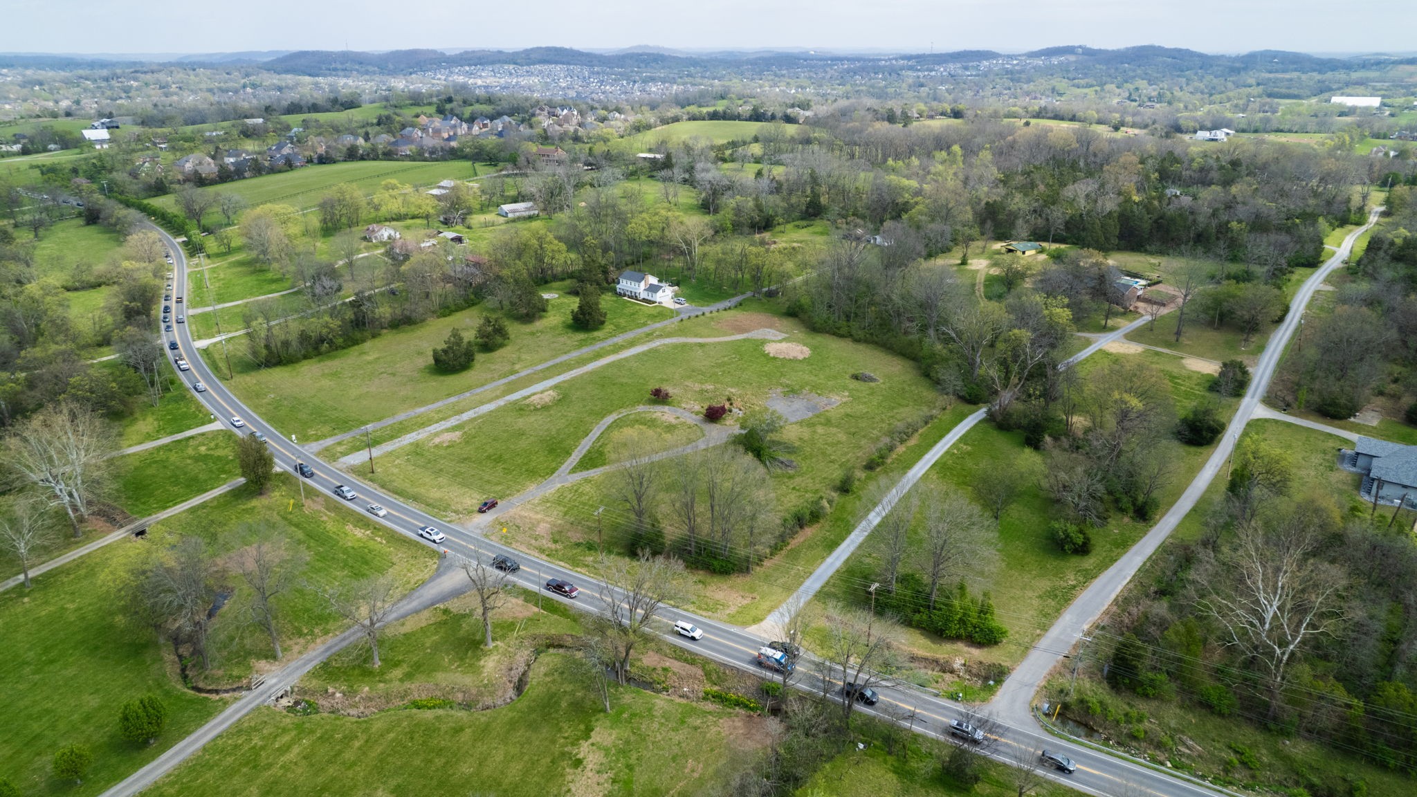712 New Shackle Island Road Hendersonville TN 37075