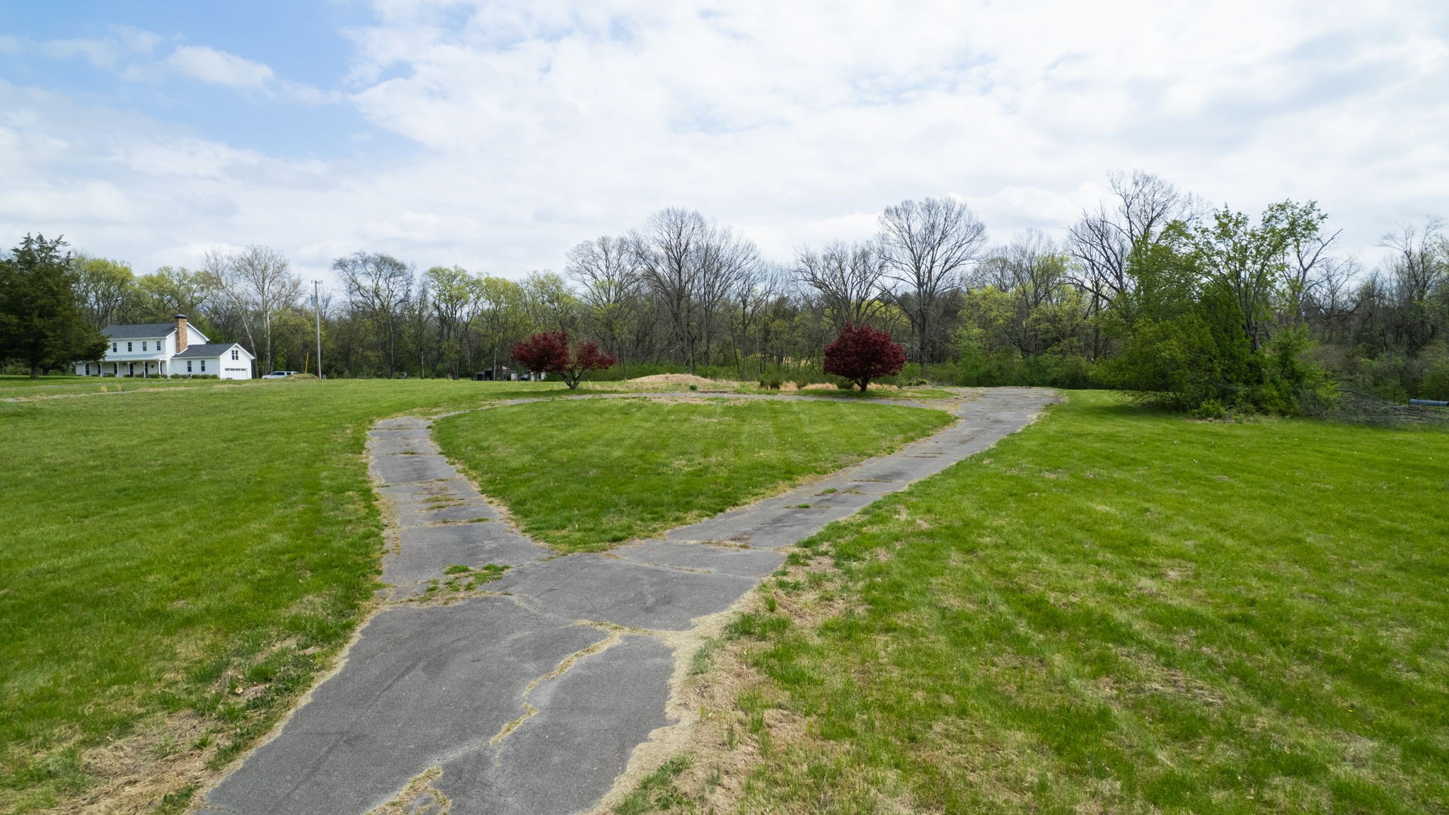 712 New Shackle Island Road Hendersonville TN 37075