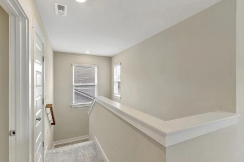 861 Nightingale Avenue Hendersonville TN 37075