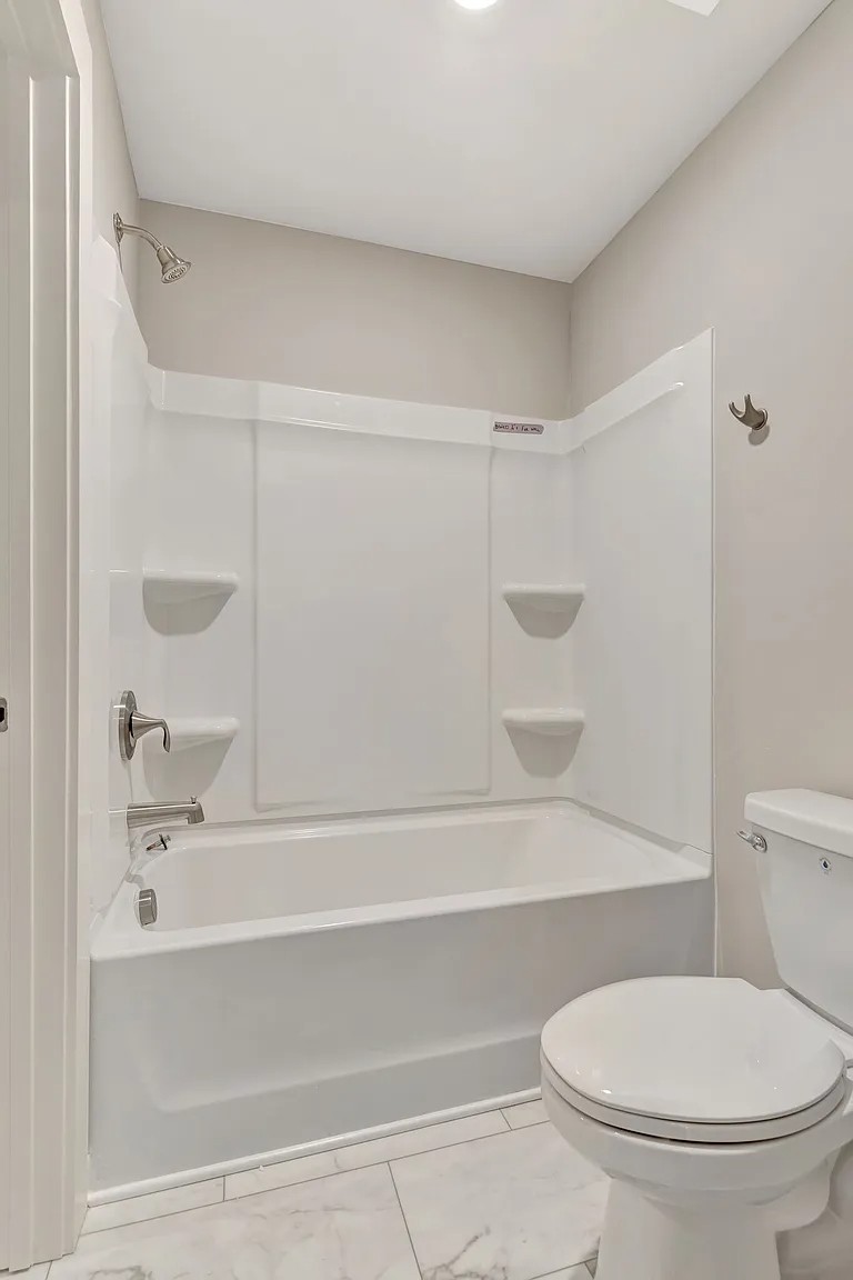 861 Nightingale Avenue Hendersonville TN 37075