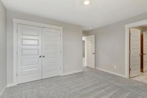 861 Nightingale Avenue Hendersonville TN 37075