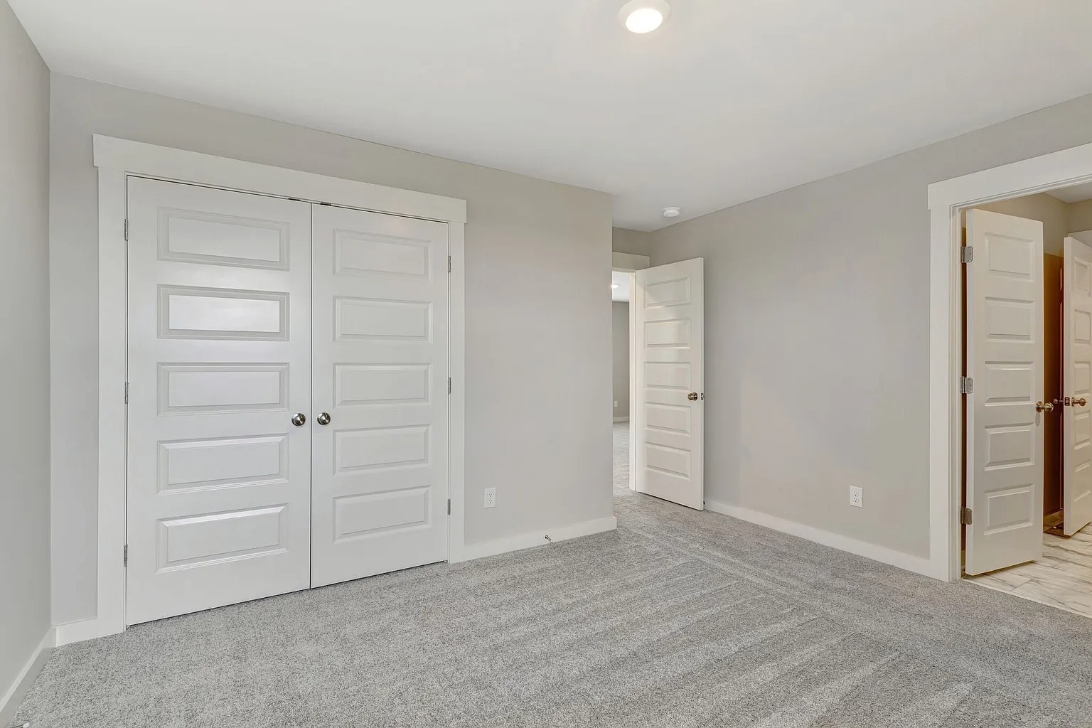 861 Nightingale Avenue Hendersonville TN 37075