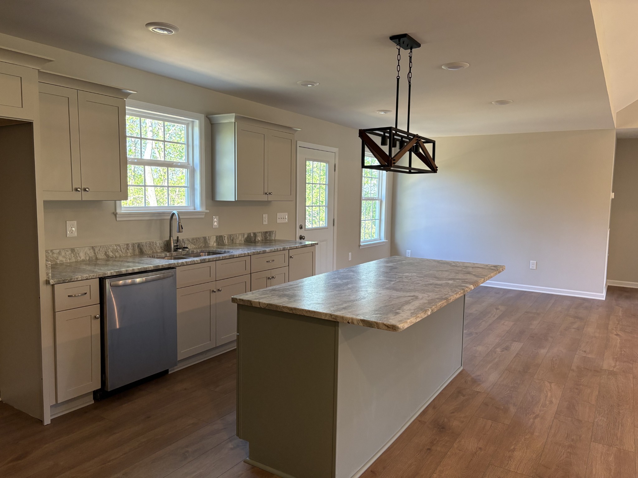 123 Crestview Drive Lewisburg TN 37091