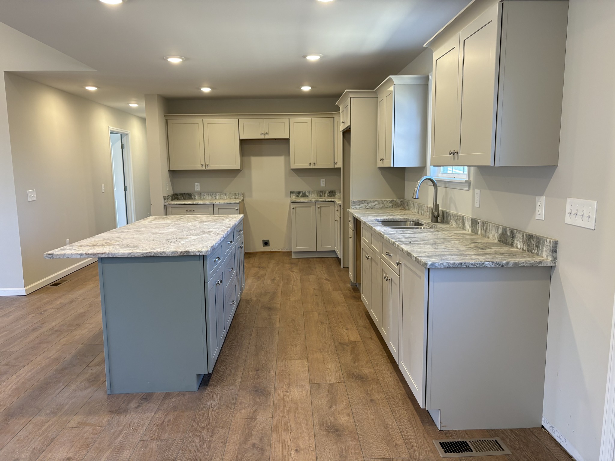 123 Crestview Drive Lewisburg TN 37091