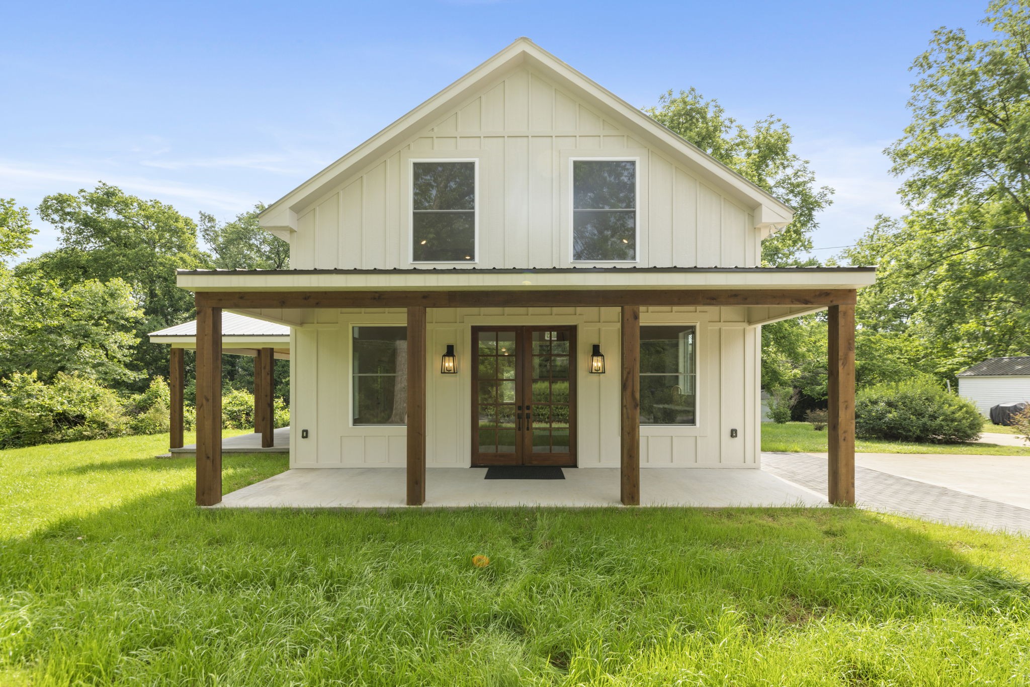 97 Barnwell Avenue Centerville TN 37033