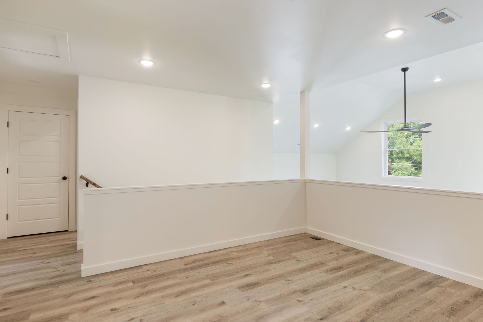 97 Barnwell Avenue Centerville TN 37033