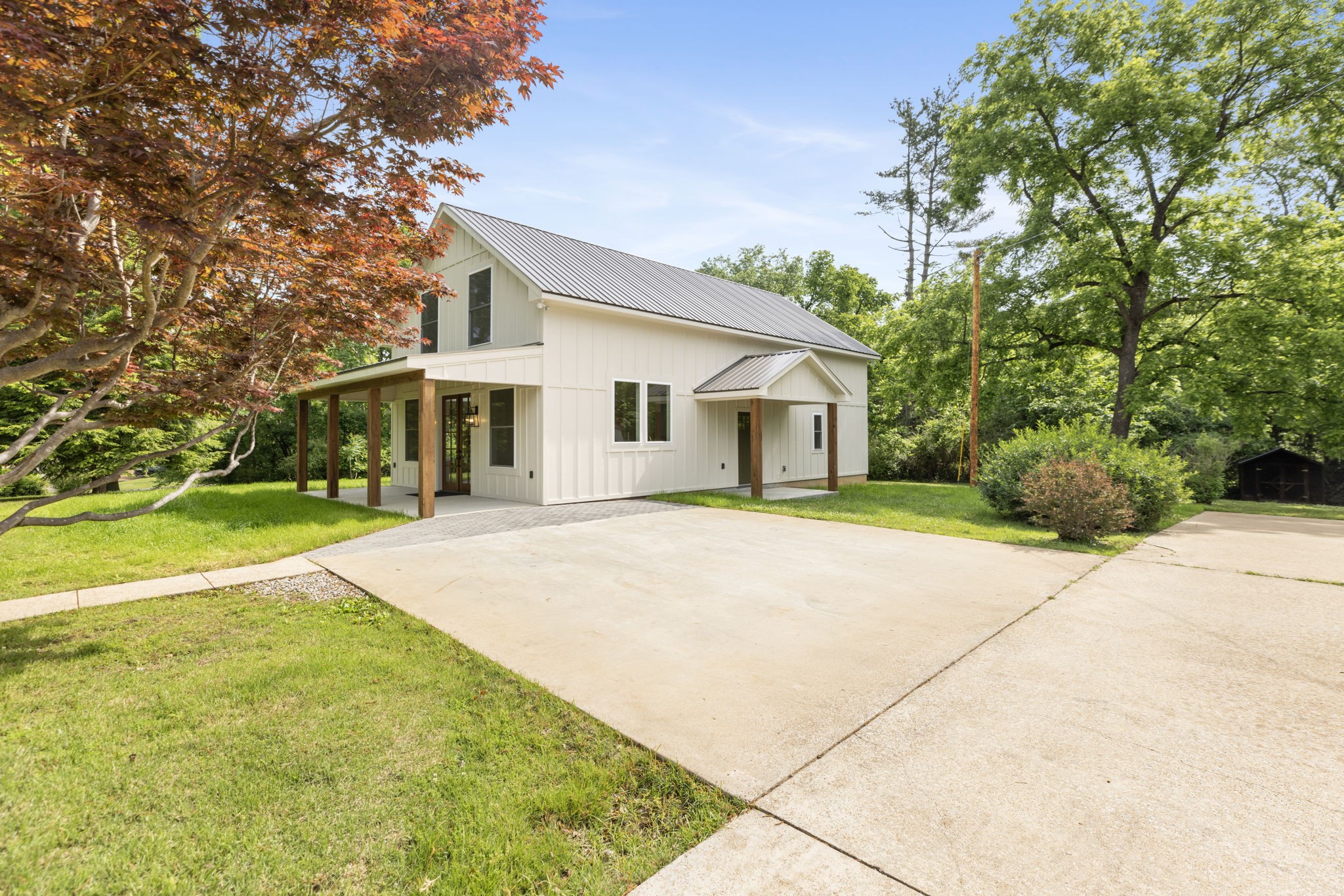 97 Barnwell Avenue Centerville TN 37033