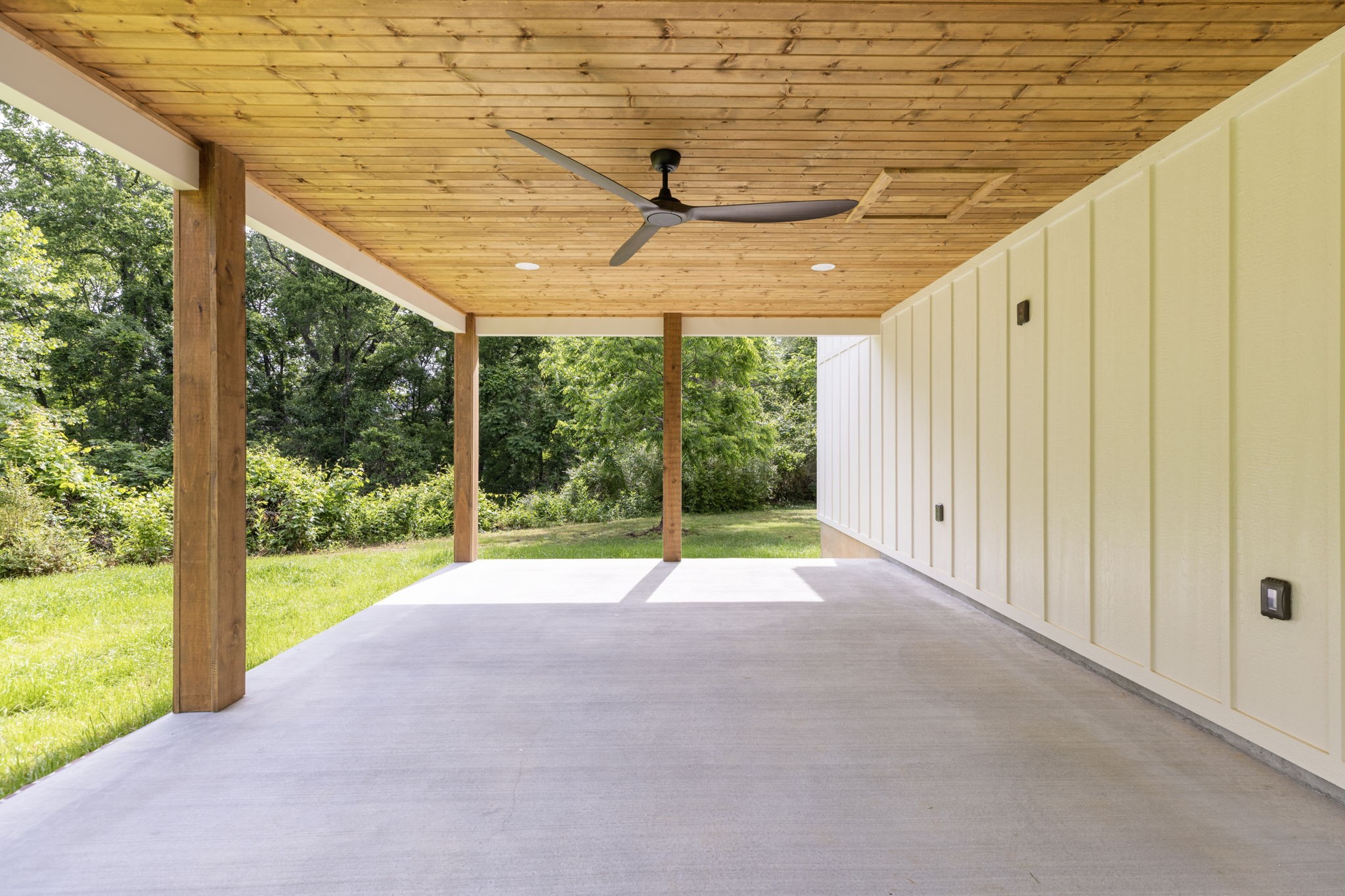97 Barnwell Avenue Centerville TN 37033