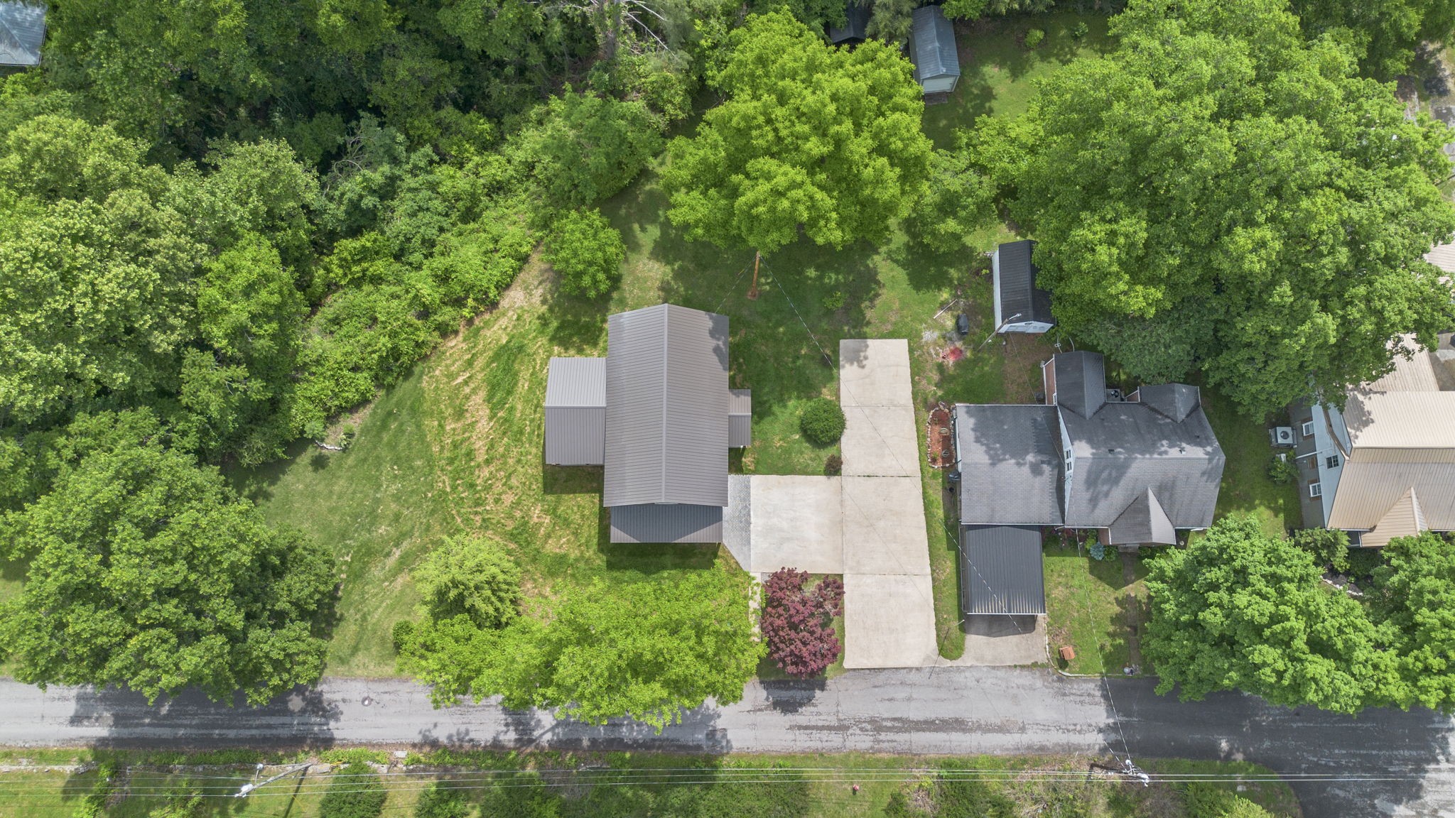 97 Barnwell Avenue Centerville TN 37033
