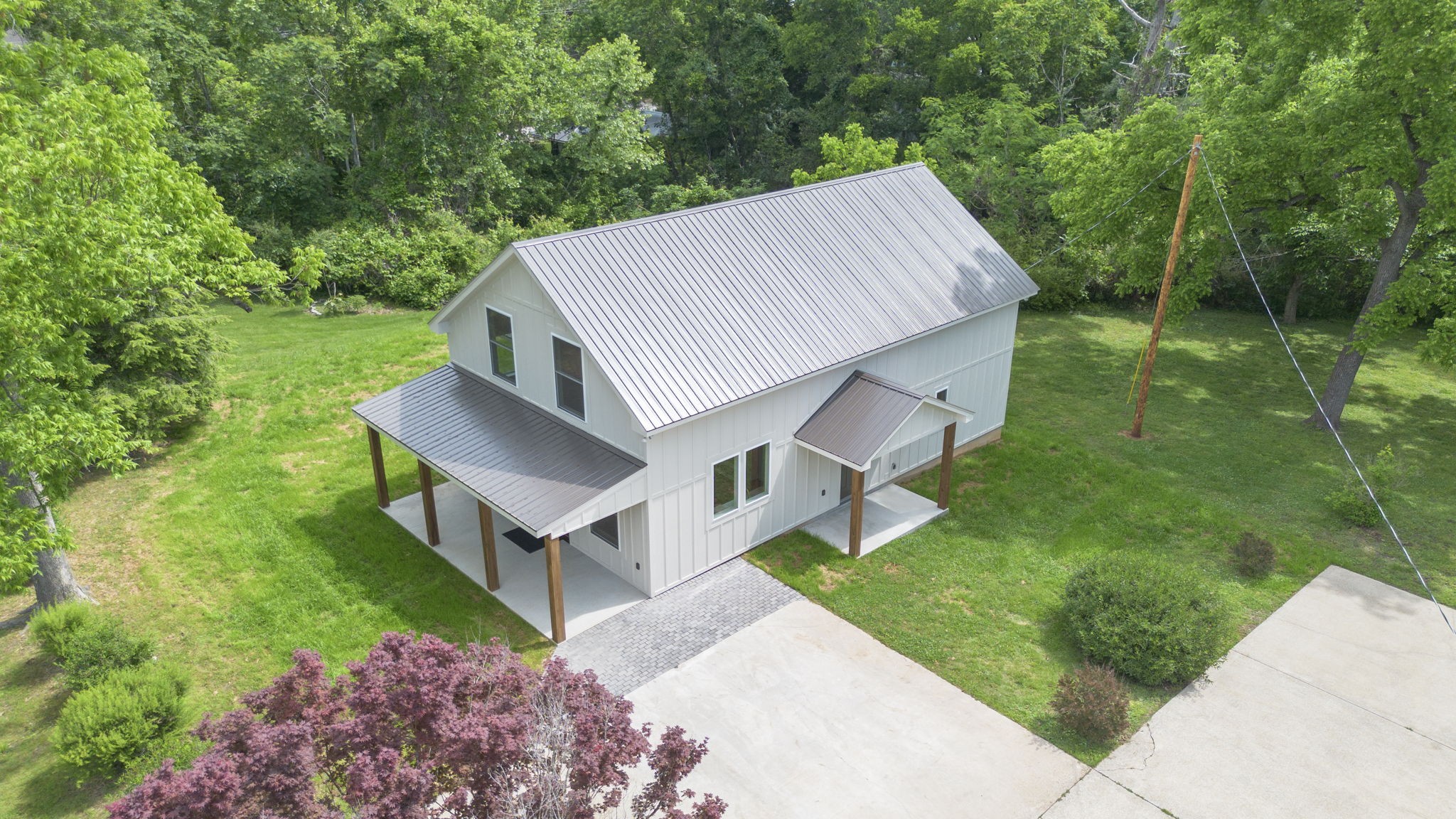 97 Barnwell Avenue Centerville TN 37033