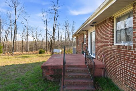 2414 Slayden Marion Road NE Cumberland Furnace TN 37051