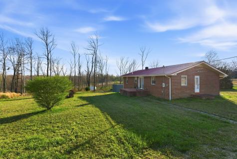 2414 Slayden Marion Road NE Cumberland Furnace TN 37051