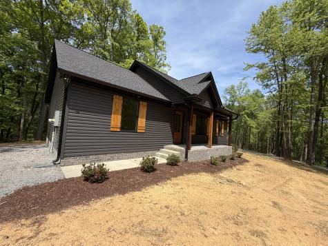1007 Mt Olive Road Westmoreland TN 37186
