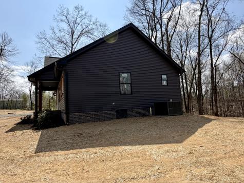 1007 Mt Olive Road Westmoreland TN 37186