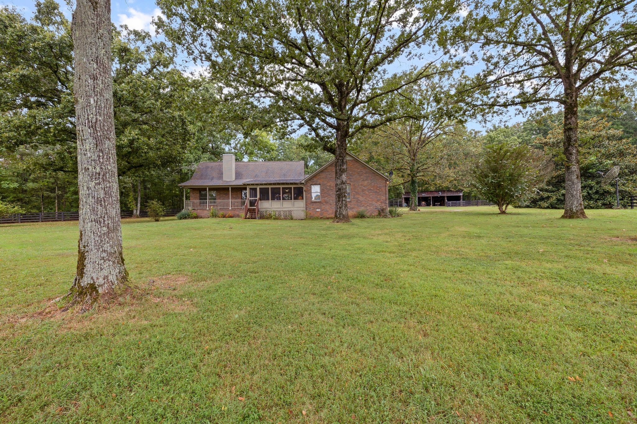 5010 John Lee Johnson Road Columbia TN 38401