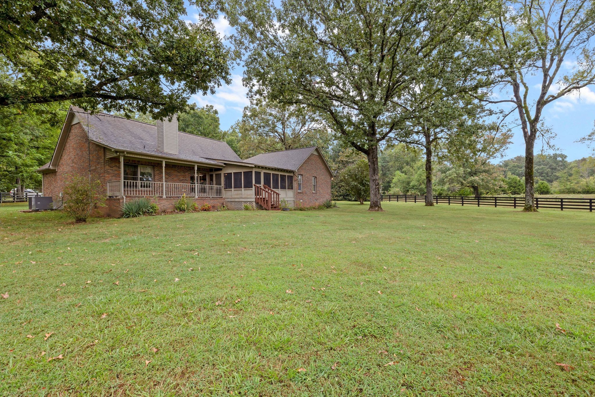 5010 John Lee Johnson Road Columbia TN 38401