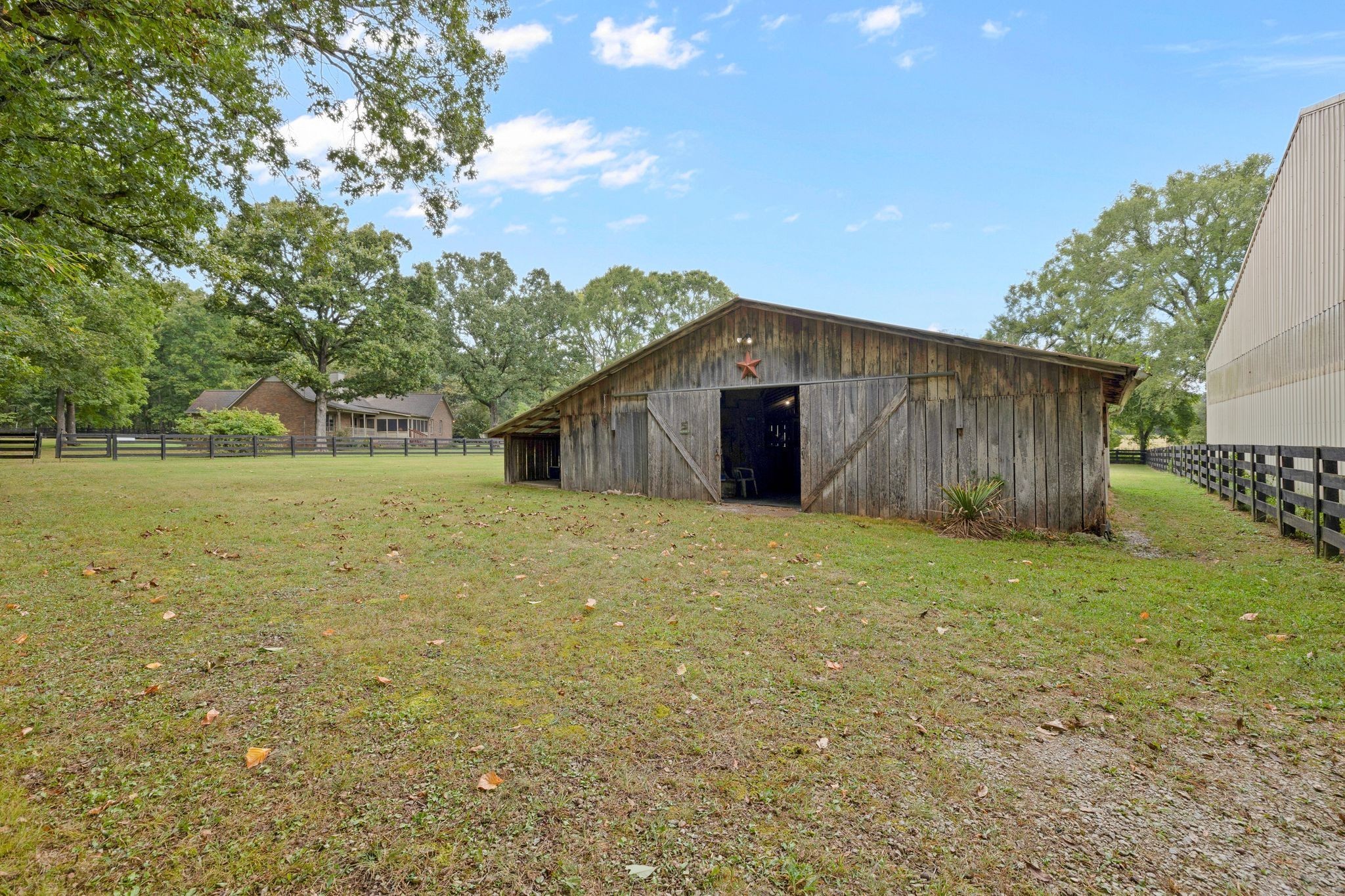 5010 John Lee Johnson Road Columbia TN 38401