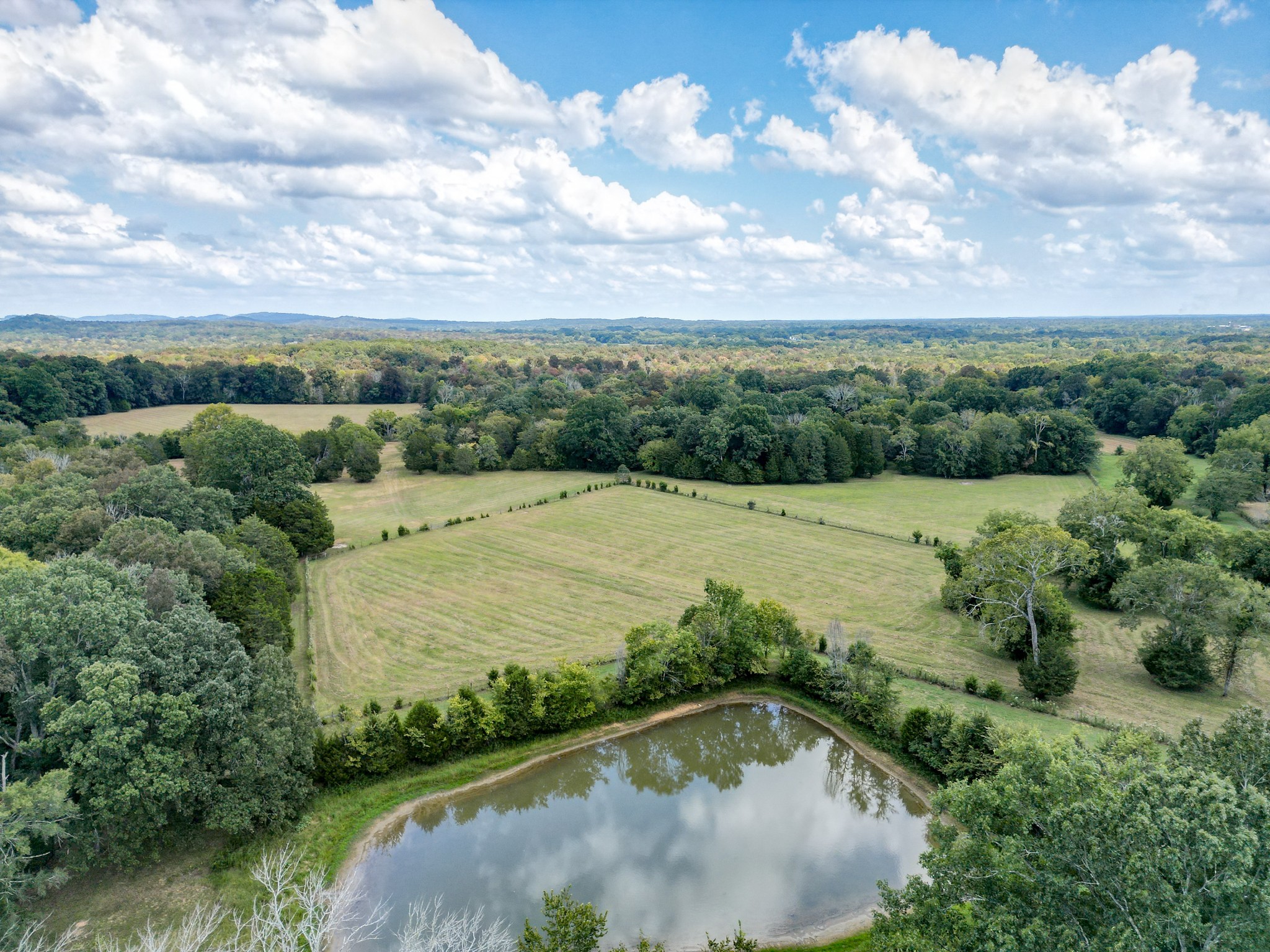 5010 John Lee Johnson Road Columbia TN 38401