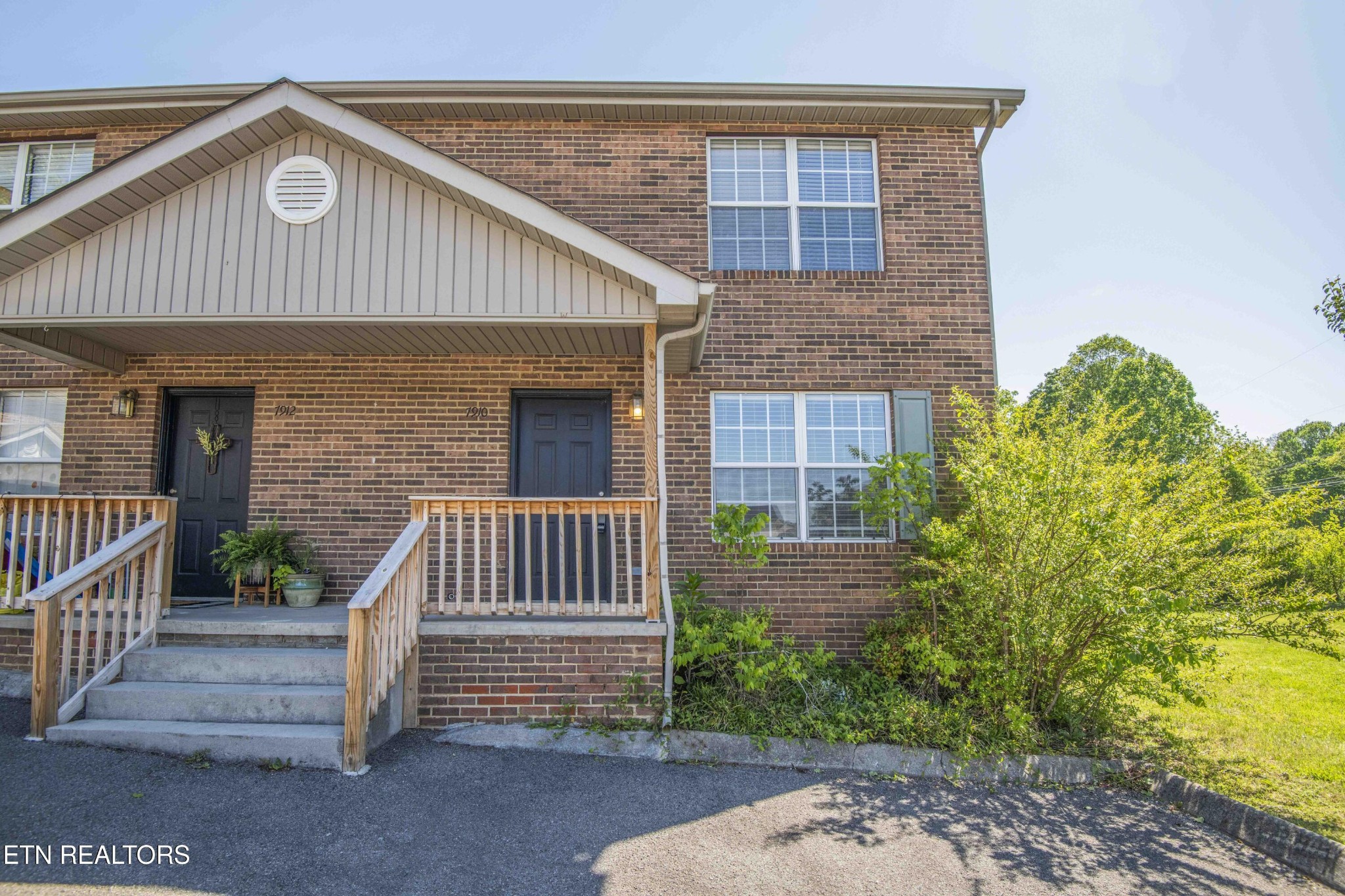 7910 Gray Heights Way Knoxville TN 37938