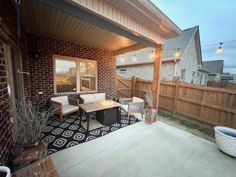 1329 Whispering Oaks Drive Lebanon TN 37090