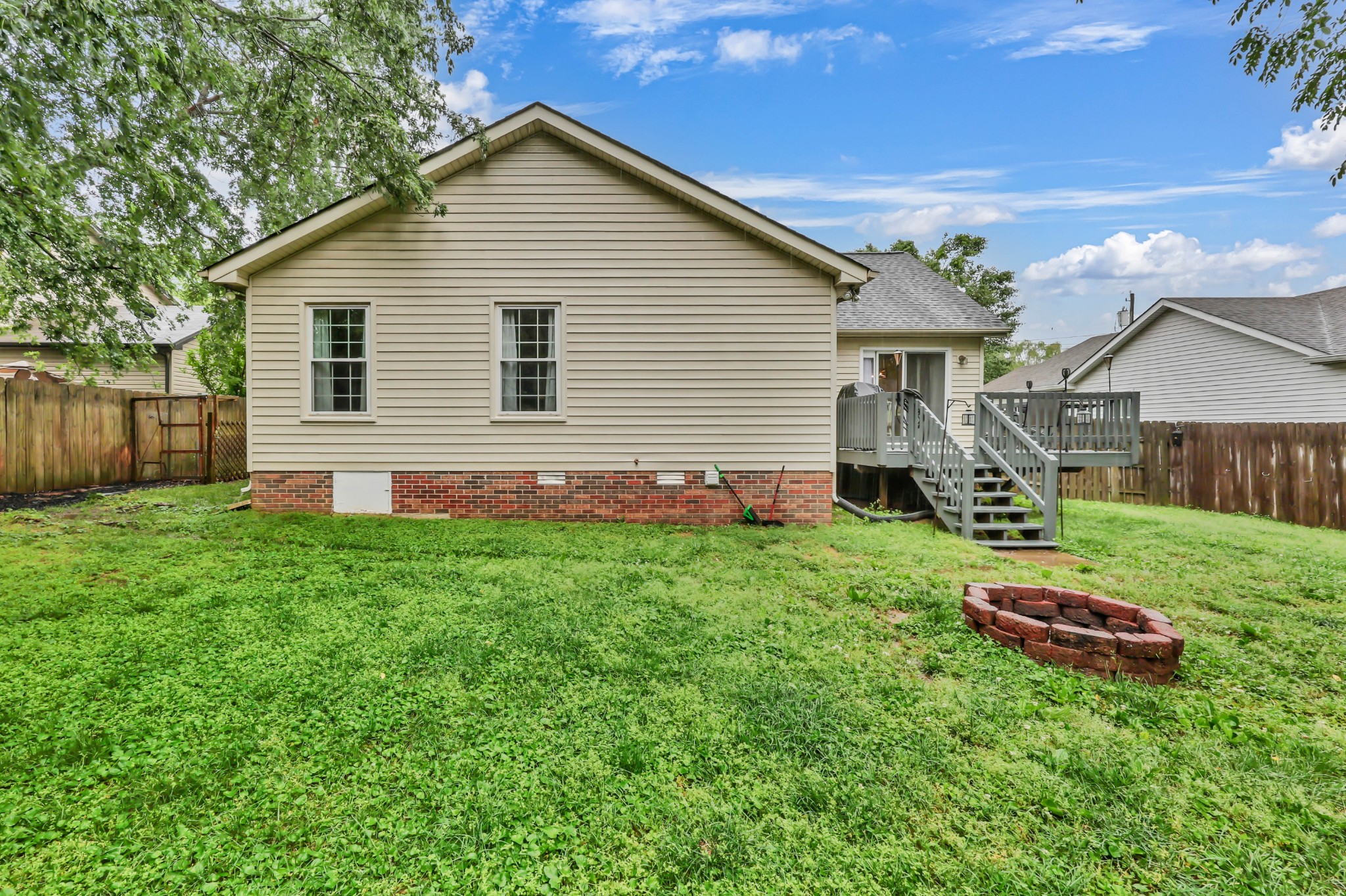 2819 Fenton Court Clarksville TN 37040