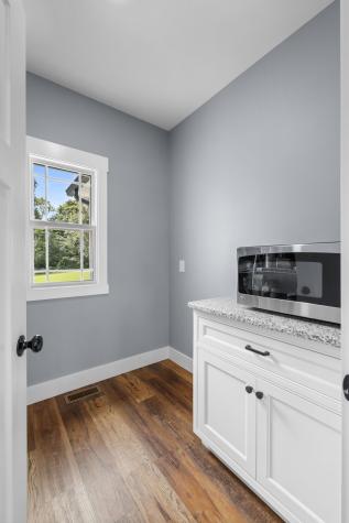 1225 Collins Lane Huntland TN 37345