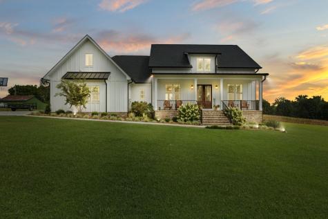 1225 Collins Lane Huntland TN 37345