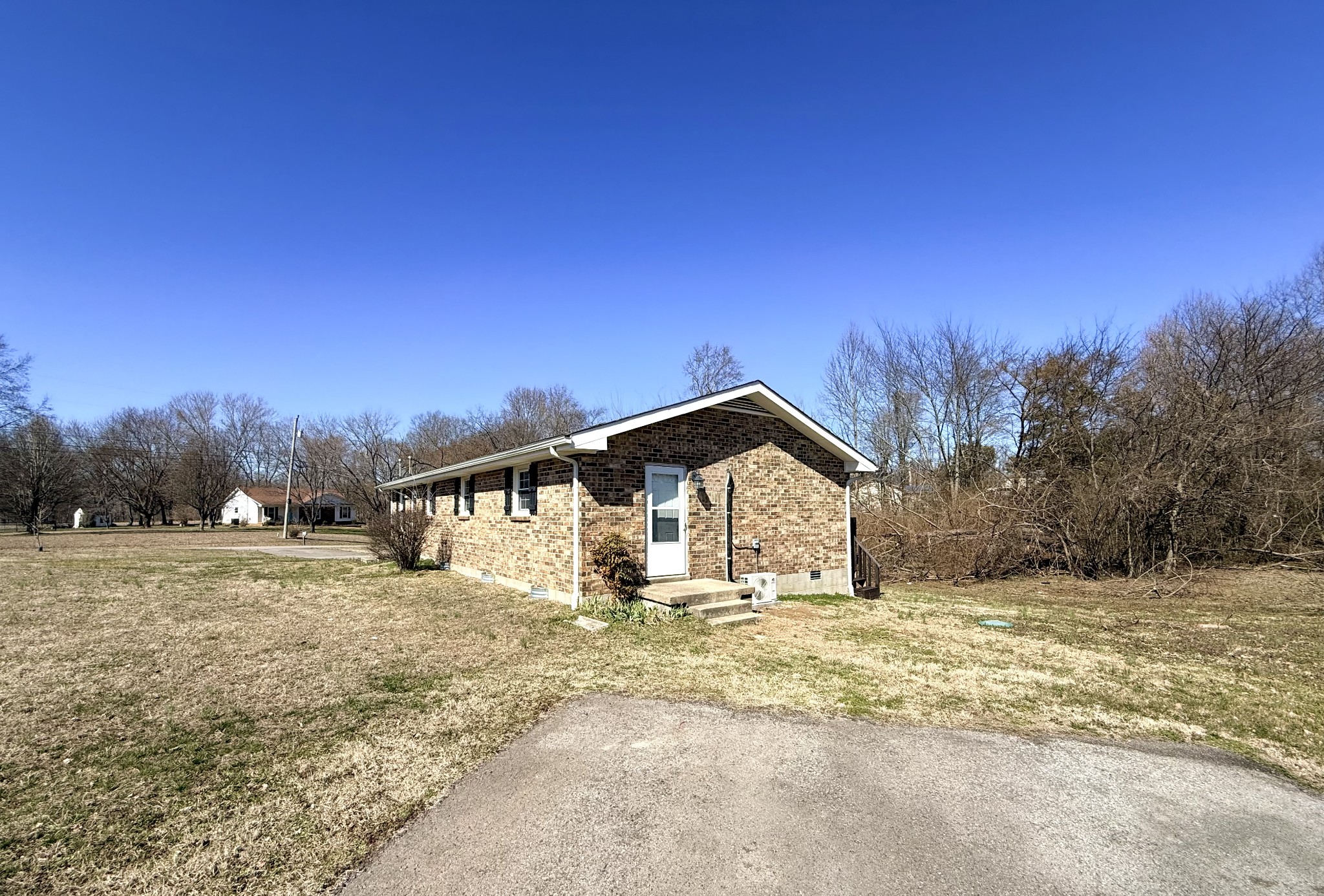 2121 Bracey Joelton TN 37080