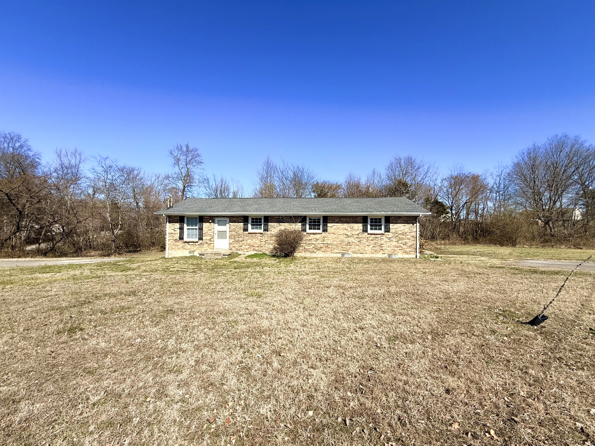 2121 Bracey Joelton TN 37080