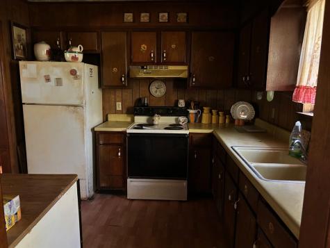 126 W Piney Road Dickson TN 37055