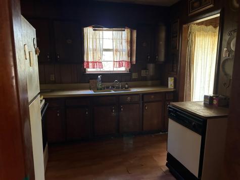 126 W Piney Road Dickson TN 37055