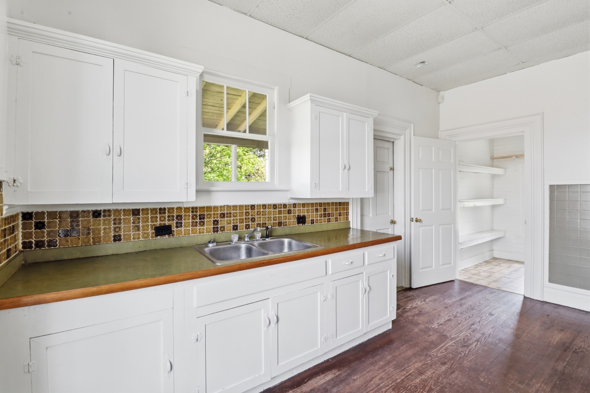 211 SE Atlantic Street Tullahoma TN 37388